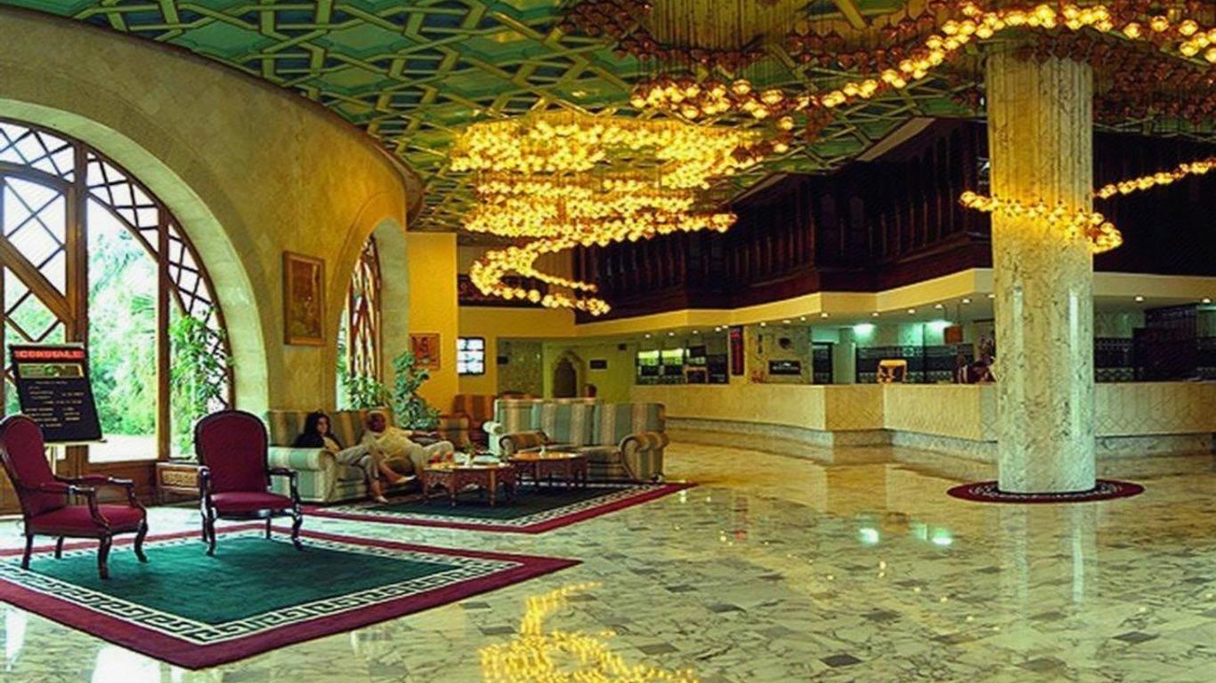 Hannibal Palace