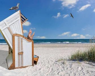 Lake Retreat in Kossau - Plon - Strand