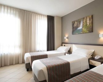 Hotel Spinelli - Viareggio - Habitación