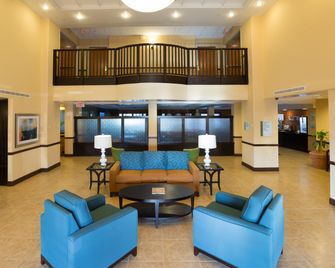 Holiday Inn Express & Suites Jacksonville Airport By IHG - Jacksonville - Lobby