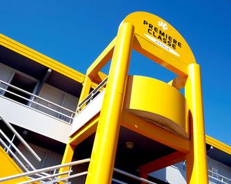 Premiere Classe Montelimar - Les Tourettes - Les Tourrettes - Building