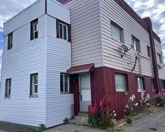 Basement Bear Lake Downtown -25 min to North Beach - Montpelier - Edificio