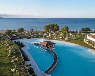 Cavo Spada Luxury Sports & Leisure Resort & Spa - Kolymvari - Piscina
