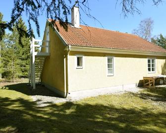 Cozy cottage on Gotland with sauna near salty baths - Lärbro - Gebäude