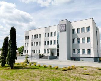 Hotel Quattro - Szczecinek - Gebäude