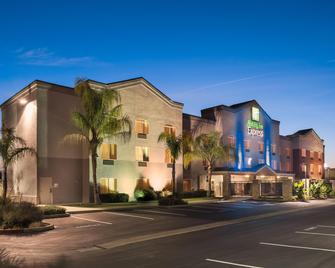 Holiday Inn Express Rocklin - Galleria Area - Rocklin - Budynek