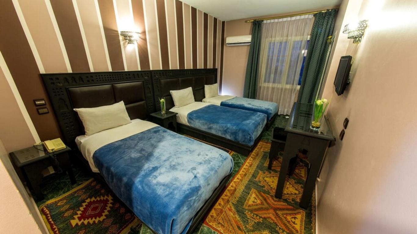 Hotel Akouas