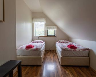 Guesthouse Dalbaer - Fludir - Bedroom