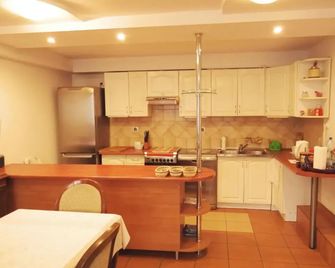 Willa Ewa - Warsaw - Kitchen