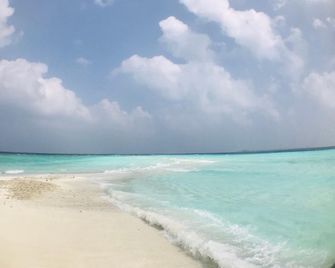 Maafushi Inn - Maafushi - Strand