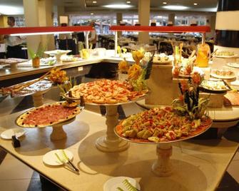 Occidental Arenas Blancas - Varadero - Buffet