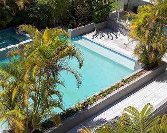 Waterline 304 - Forster - Piscina