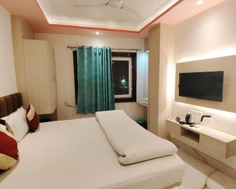 Ss Guest House - Varanasi - Bedroom