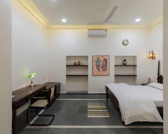 Heart of the City Homestay by Rashmi - ג'איפור - חדר שינה