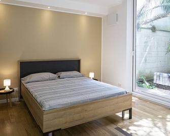 Comfort and design in spacious apartment - Lecce - Sypialnia
