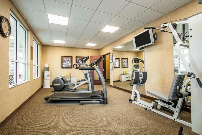 Comfort Inn Suites 108 1 7 3 Mcminnville Hotel Deals