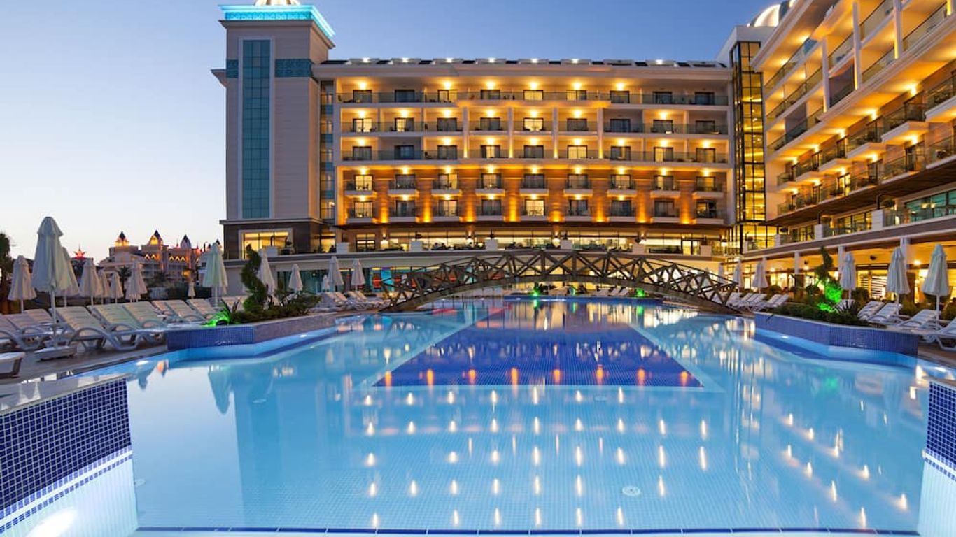 Luna Blanca Resort & Spa