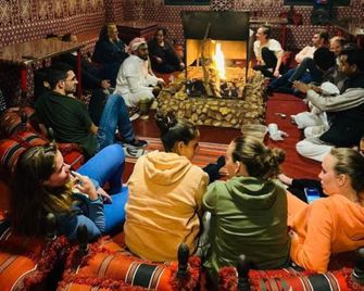 Calm Camp - Wadi Rum - Lounge