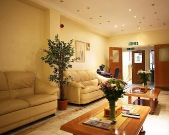 City Inn Express Hotel - לונדון - סלון