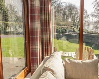 Beudy Bach - Beaumaris - Balcony