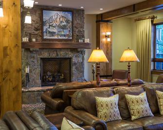 Lodge at Mountaineer Square - Crested Butte - Lobby