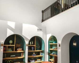 Lily Hall-A Boutique Hotel - Pensacola - Lounge