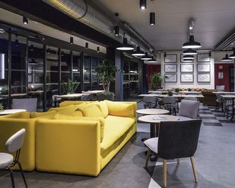 Ibis Styles Bâle-Mulhouse Aéroport - Блоцайм - Ресторан