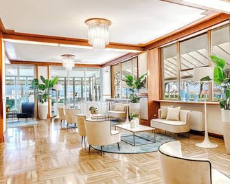 Hotel Abner's - Riccione - Ingresso