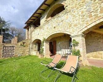 Villa Arcanda D: A characteristic and welcoming apartment, with Free WI-FI. - Arezzo - Serambi