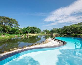 Elysian Jeju Golftel - Jeju City - Pool