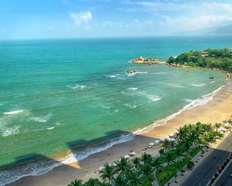 Beautiful Sunshine Beachview Apartment Comfortzone - Cam Ranh - Beach