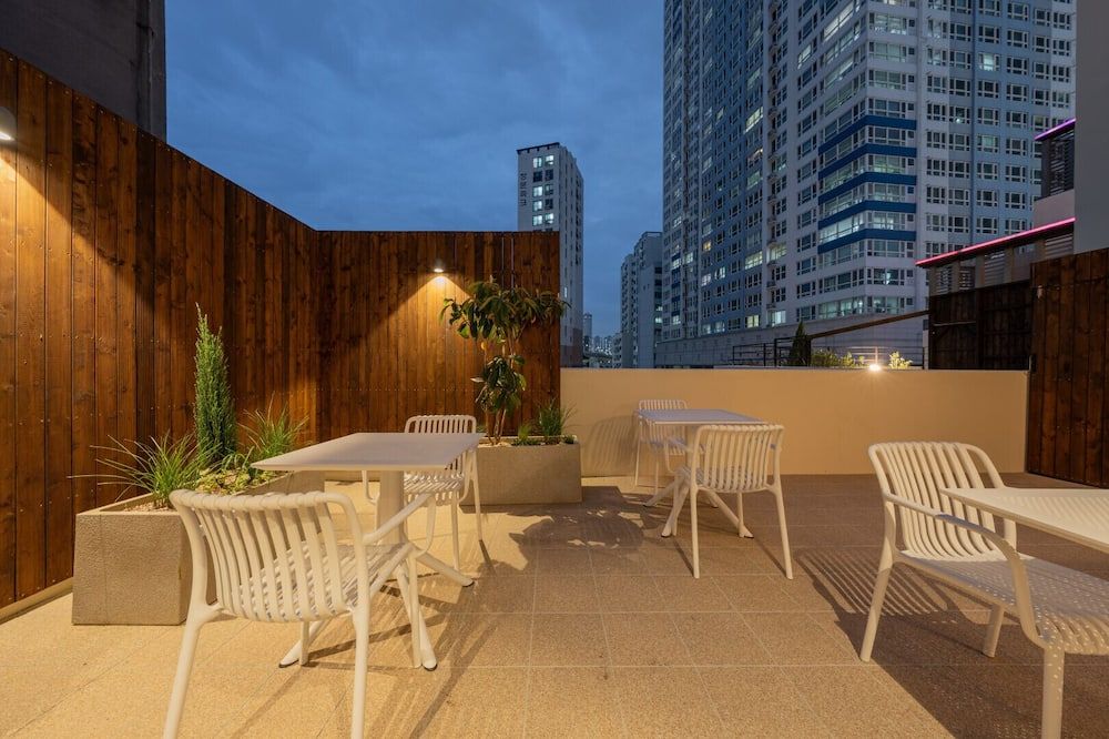 إتش أفينيو مونيون - بوسان - شرفة