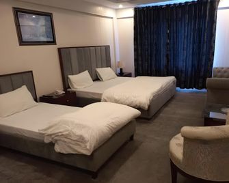 Al Hafiz Resorts - Naran - Спальня