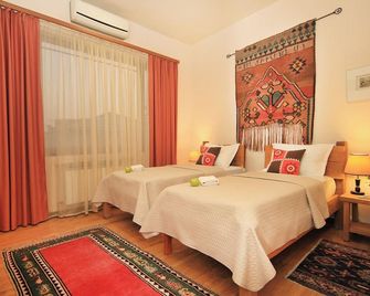 Silk Road Hotel - Yerevan - Bedroom