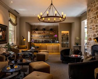 Leeu House - פרנשהוק - טרקלין