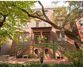 Wilkes Pied-a-terre by Lucky Savannah - Savannah - Edificio