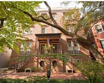 Wilkes Pied-a-terre by Lucky Savannah - Savannah - Edificio