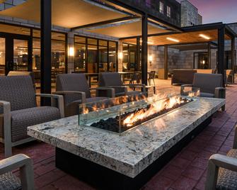 Courtyard by Marriott Jefferson City - Jefferson City - Βεράντα