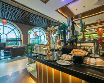 Waterfront Airport Hotel And Casino - Lapu-Lapu City - Buffet