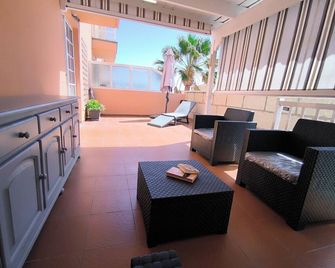 Apartamento El Carmen 3 Lara - Santa Cruz de Tenerife - Balcón