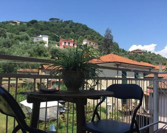 Appartamento Un Giorno Di Sole - Lerici - Balcon