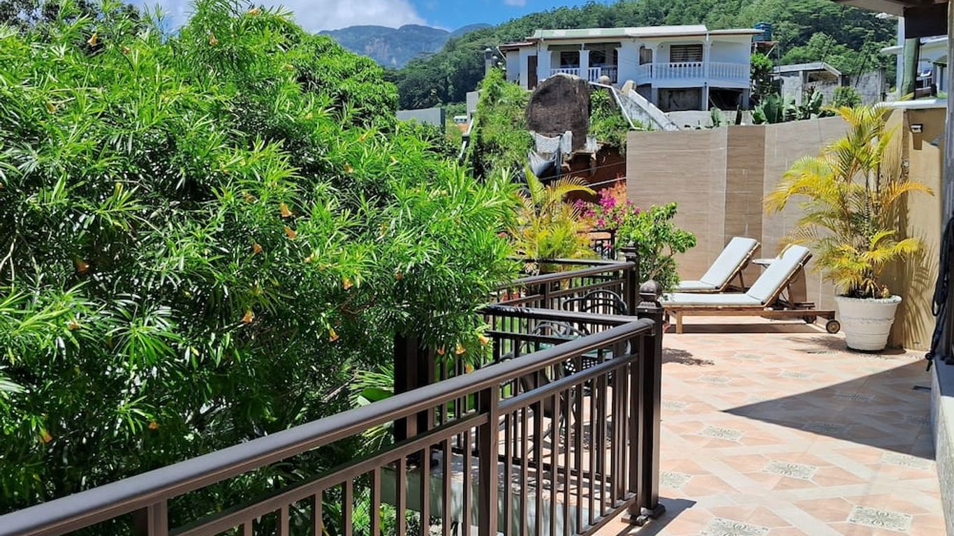 Chez Lorna 3 Nights Or Plus