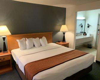 Brentwood Inn Clinton - Clinton