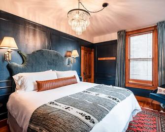 The Matriarch Suites- Downtown Ashland, Or - Ashland - Habitación