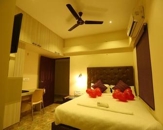 Zingle Stay Airport - Pallāvaram - Bedroom