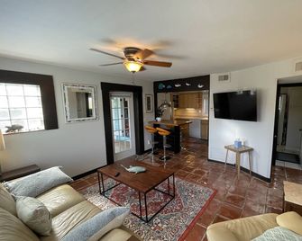Rock Ridge lll Close to everything - Vero Beach - Living room