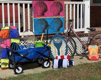 Close to AB/Beaufort, 4 bikes, private patio, beach supplies, games for kids - Morehead City