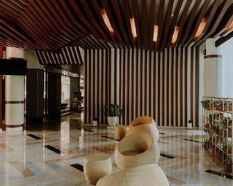 Rayz Umm Hotel Malang - Malang - Lobby