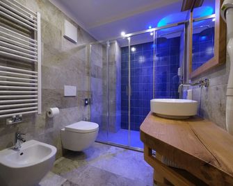 Cimon Dolomites Hotel - Predazzo - Baño