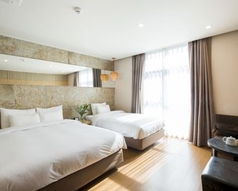 Hotel Nafore - Seoul - Bedroom
